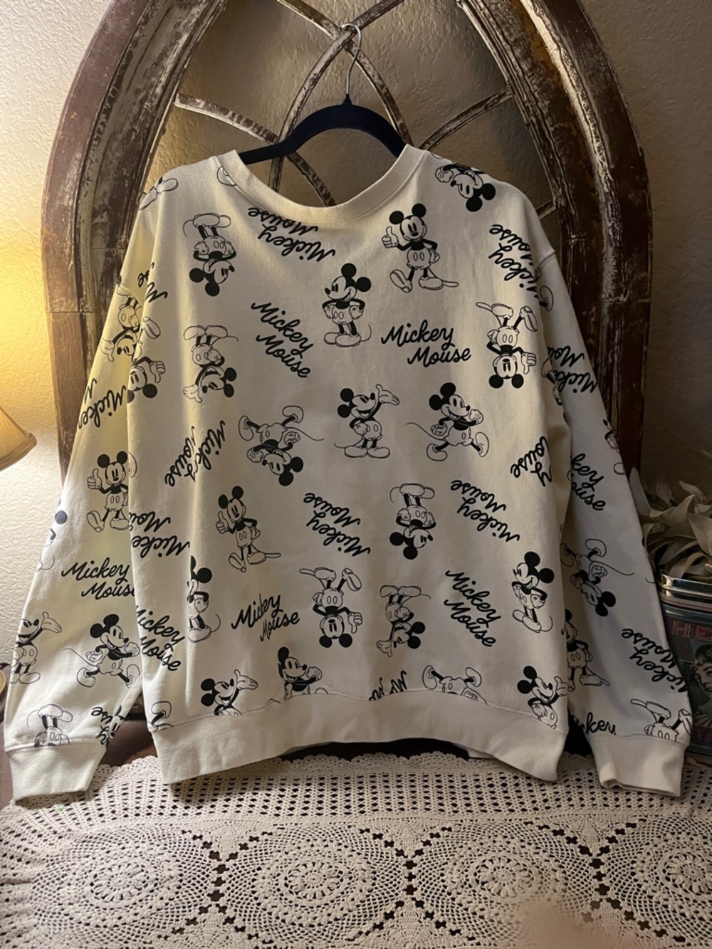 Disney Mickey Mouse  Top Cream and Black Size 2X